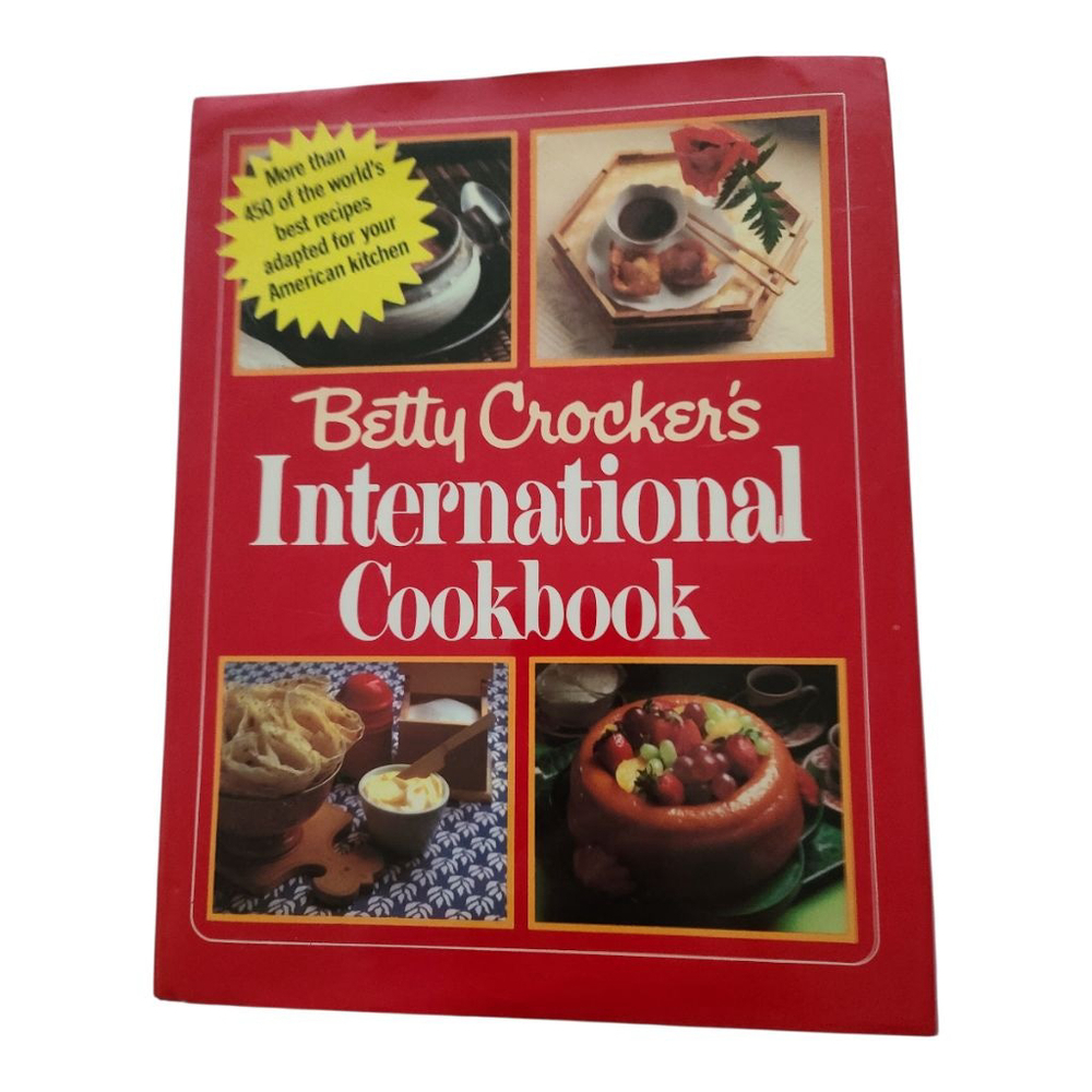 Vintage 1980 Betty Crocker International Hardcover Cookbook